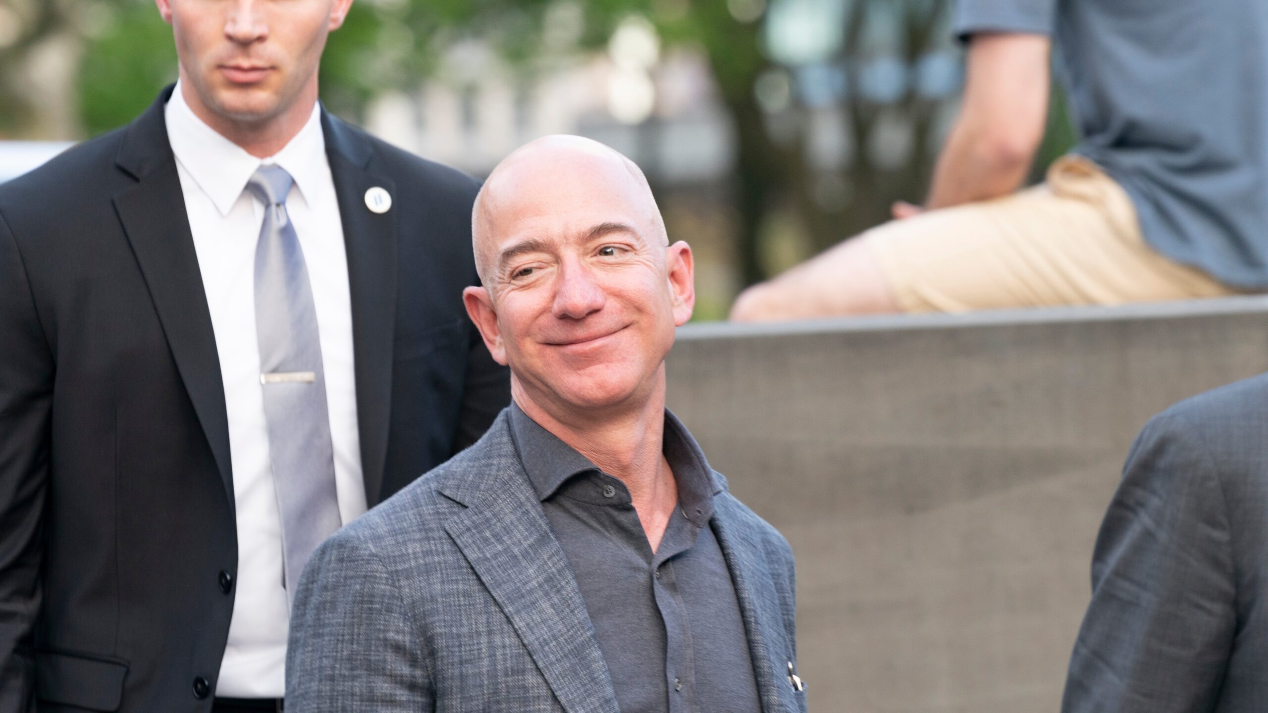 Books recommended by Jeff Bezos