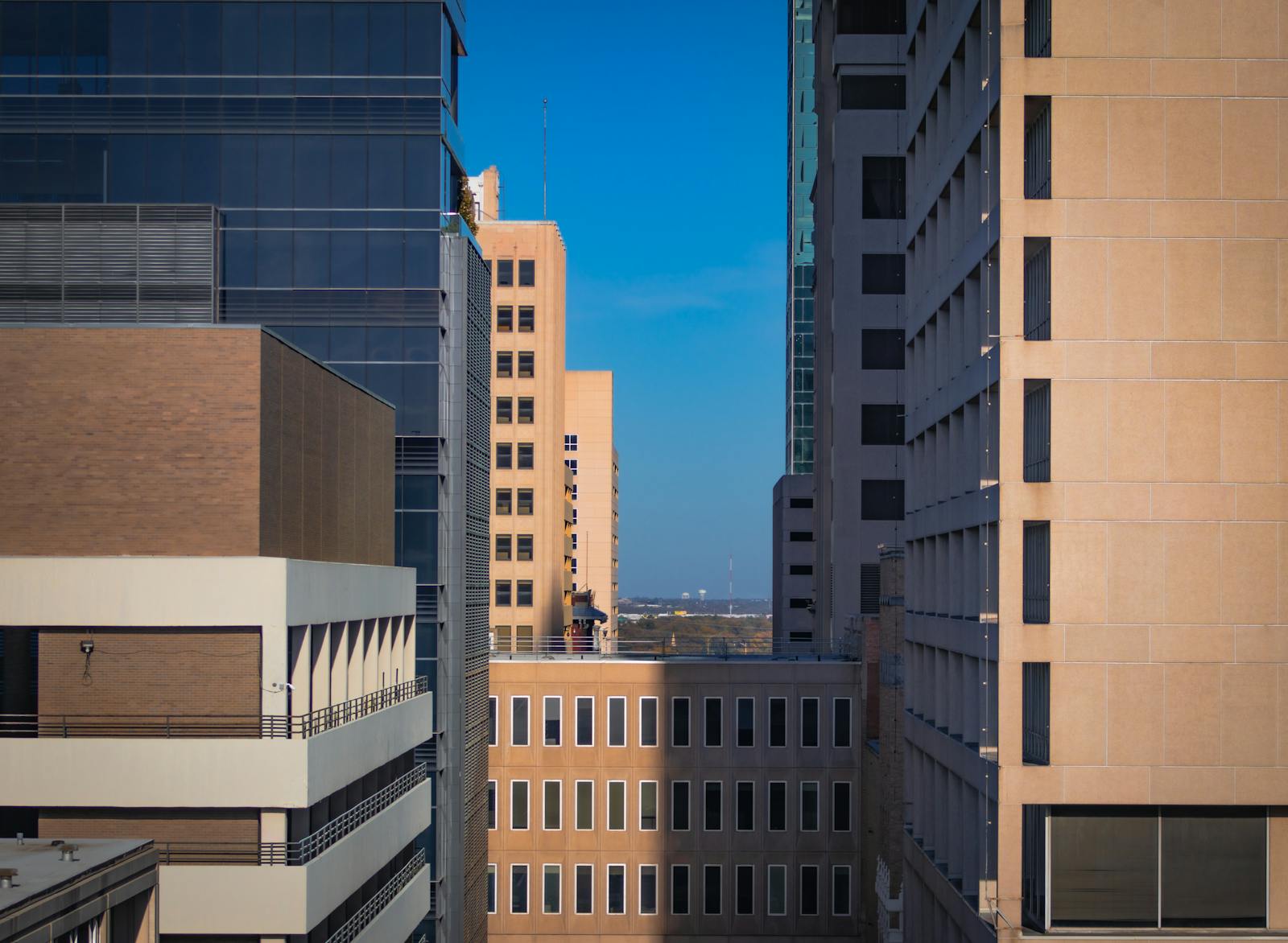 Stunning cityscape of Fort Worth, Texas featuring modern architecture and a clear blue sky.
